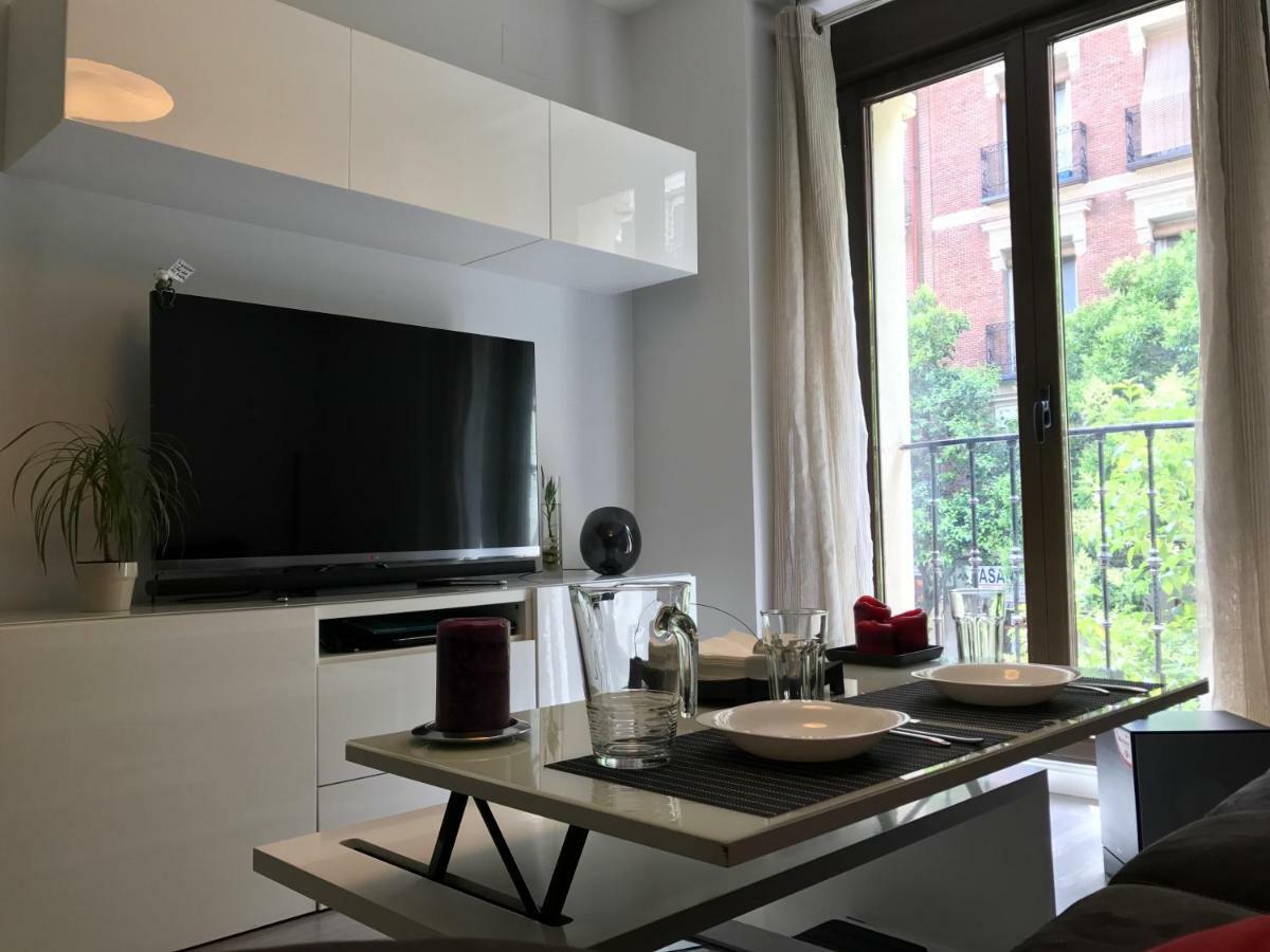 Moderno Apart Centro Мадрид Экстерьер фото