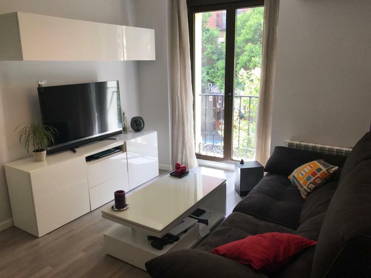 Moderno Apart Centro Мадрид Экстерьер фото