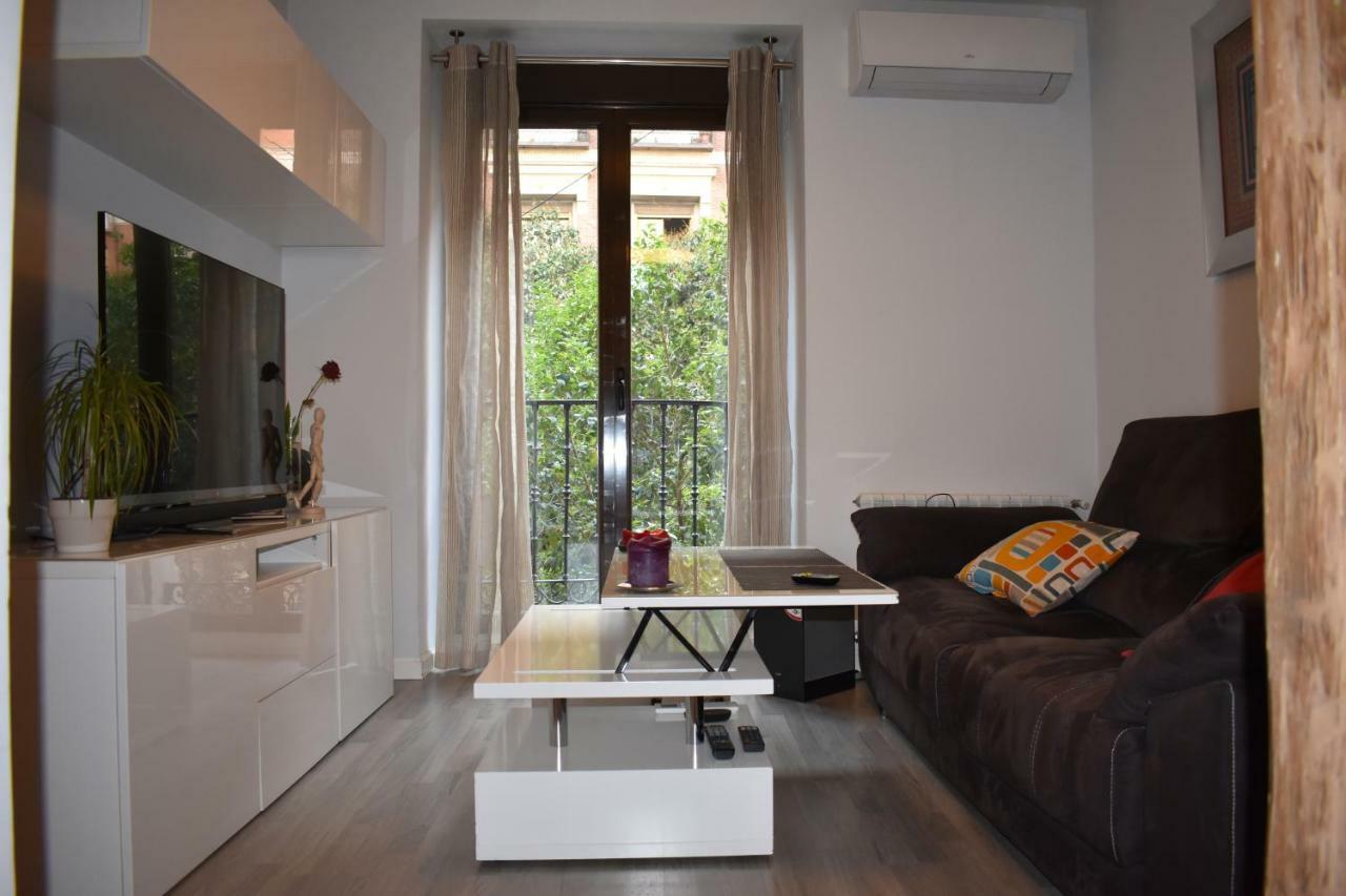 Moderno Apart Centro Мадрид Экстерьер фото